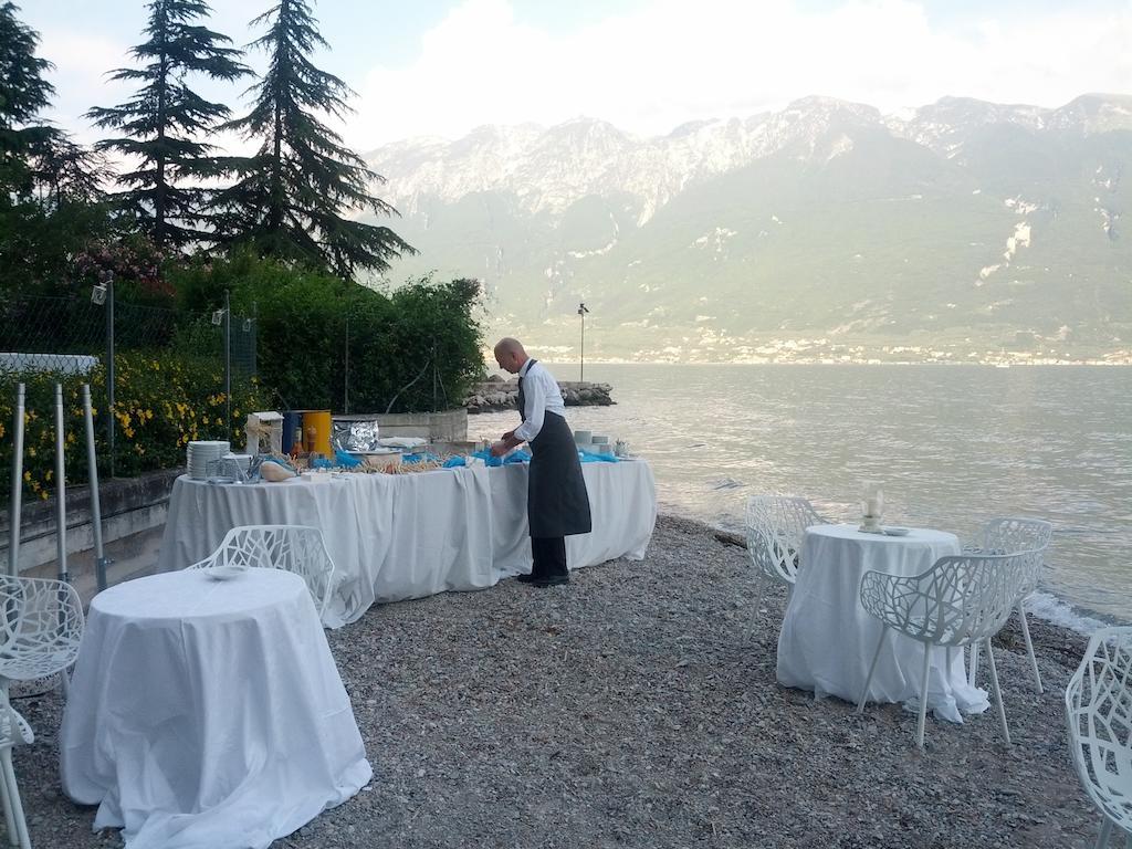 ティニャーレ Torre Degli Ulivi Bed & Breakfast エクステリア 写真
