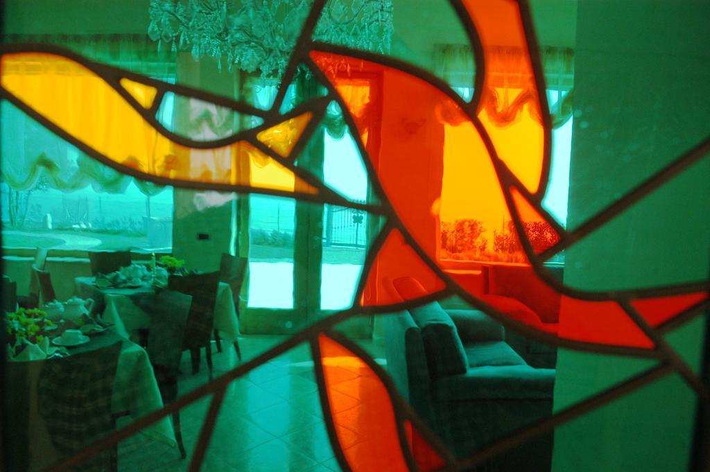 ティニャーレ Torre Degli Ulivi Bed & Breakfast エクステリア 写真
