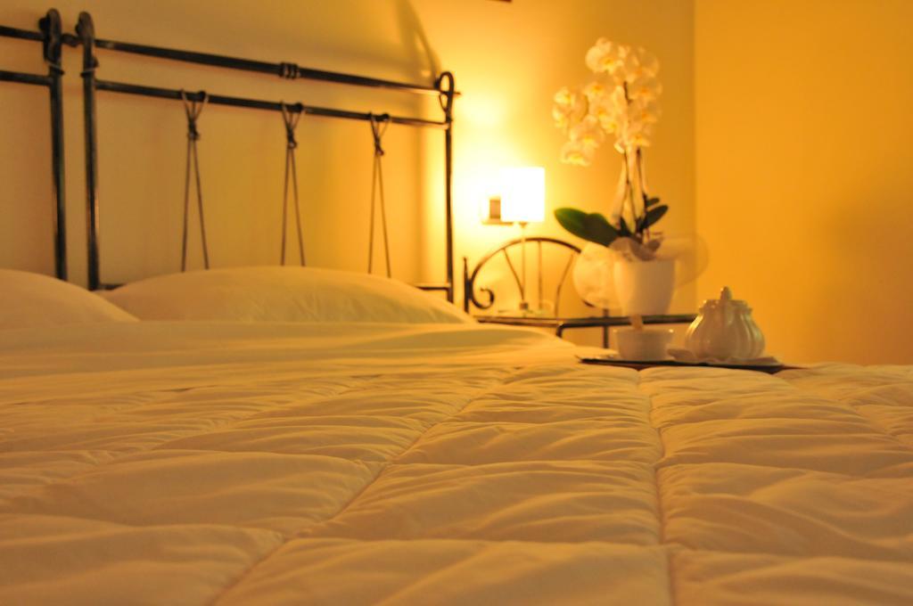 ティニャーレ Torre Degli Ulivi Bed & Breakfast 部屋 写真