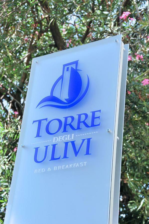 ティニャーレ Torre Degli Ulivi Bed & Breakfast エクステリア 写真